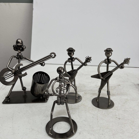 Silvertone Set Of 4 Figurines Bolt Man Guitar Player & Band - Picture 1 of 6